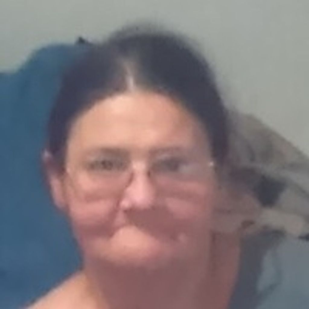 Katinia Louise Parent Profile Photo