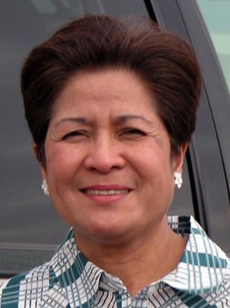 Angelina Lunasin Santos