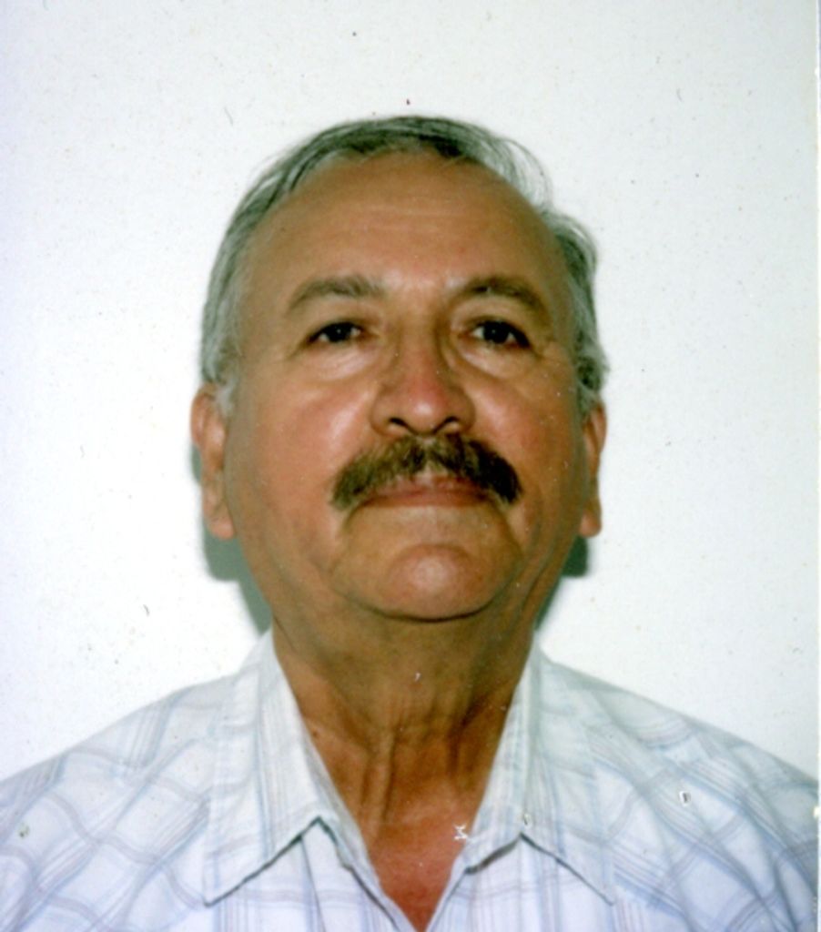 Salvador Castro