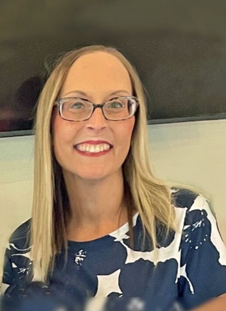 Amy E. Carlson Profile Photo