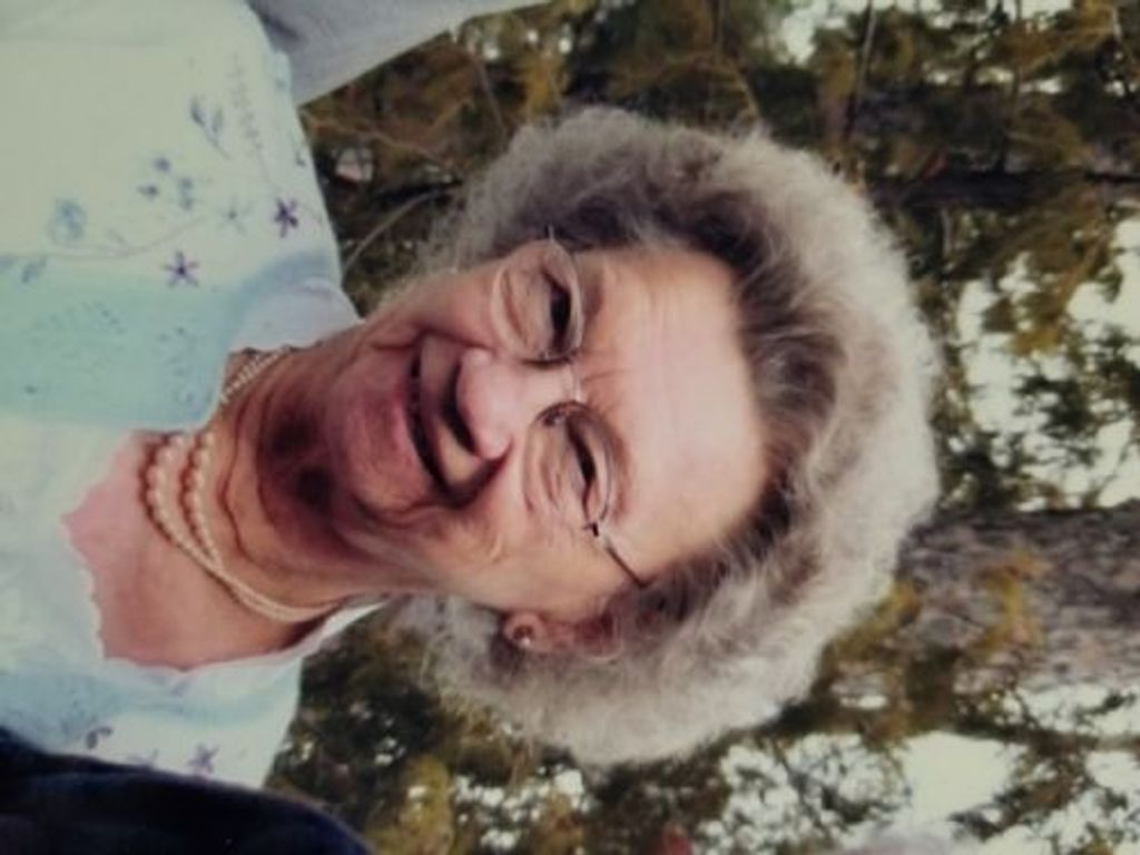 Esther LeBlanc