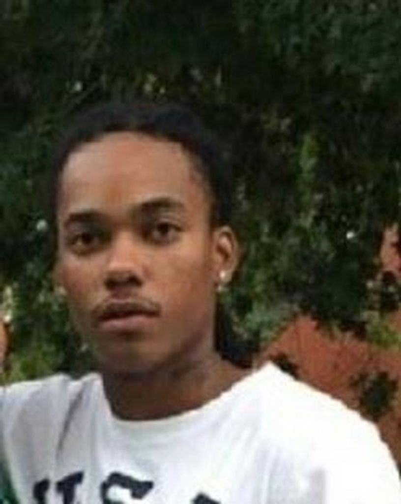Luis Santiago Profile Photo