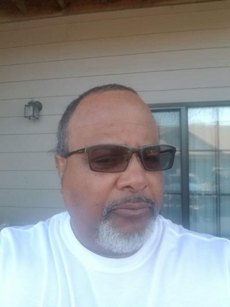 Eric D Foster