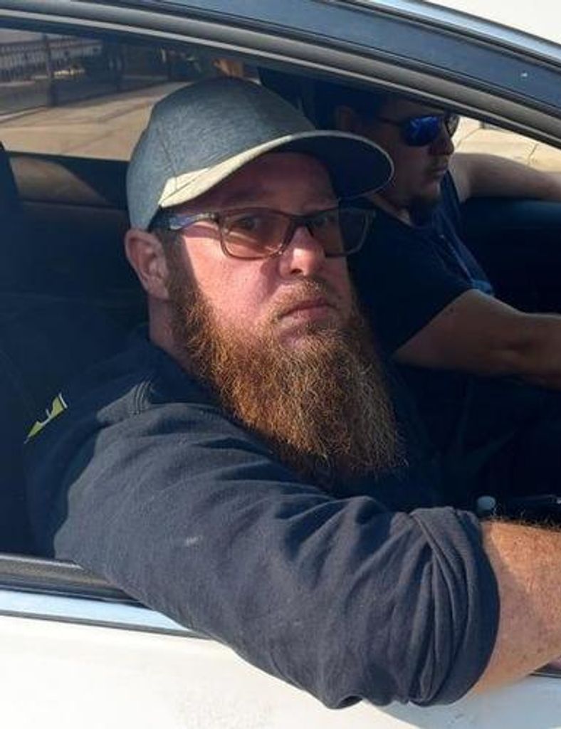 Aaron Keith Sink Profile Photo