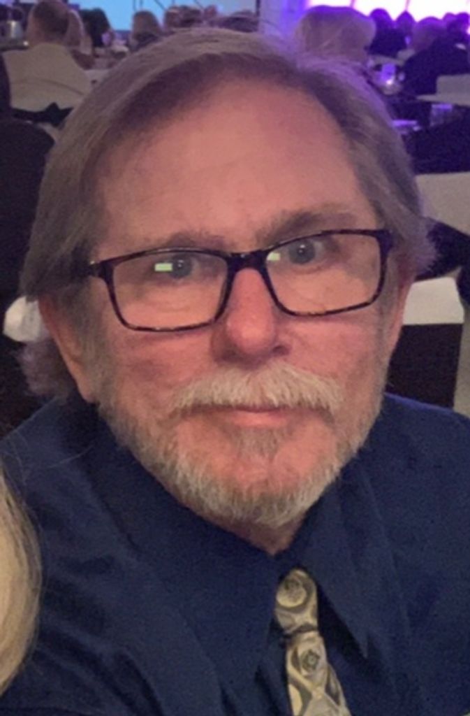 Ross Bryan Lovett Profile Photo