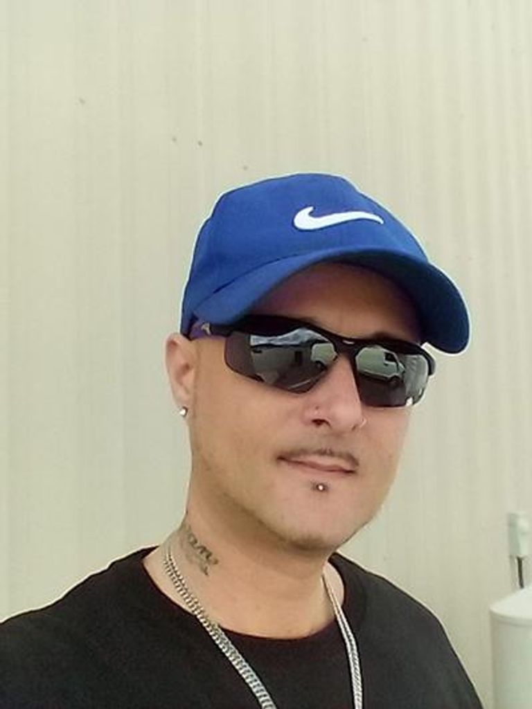 Joshua Earl Goddard Profile Photo