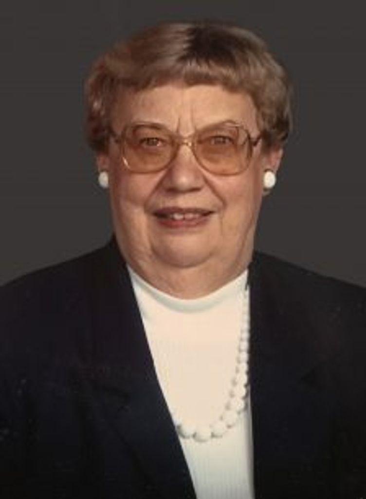 Valoyce "Val" Johnson Walker