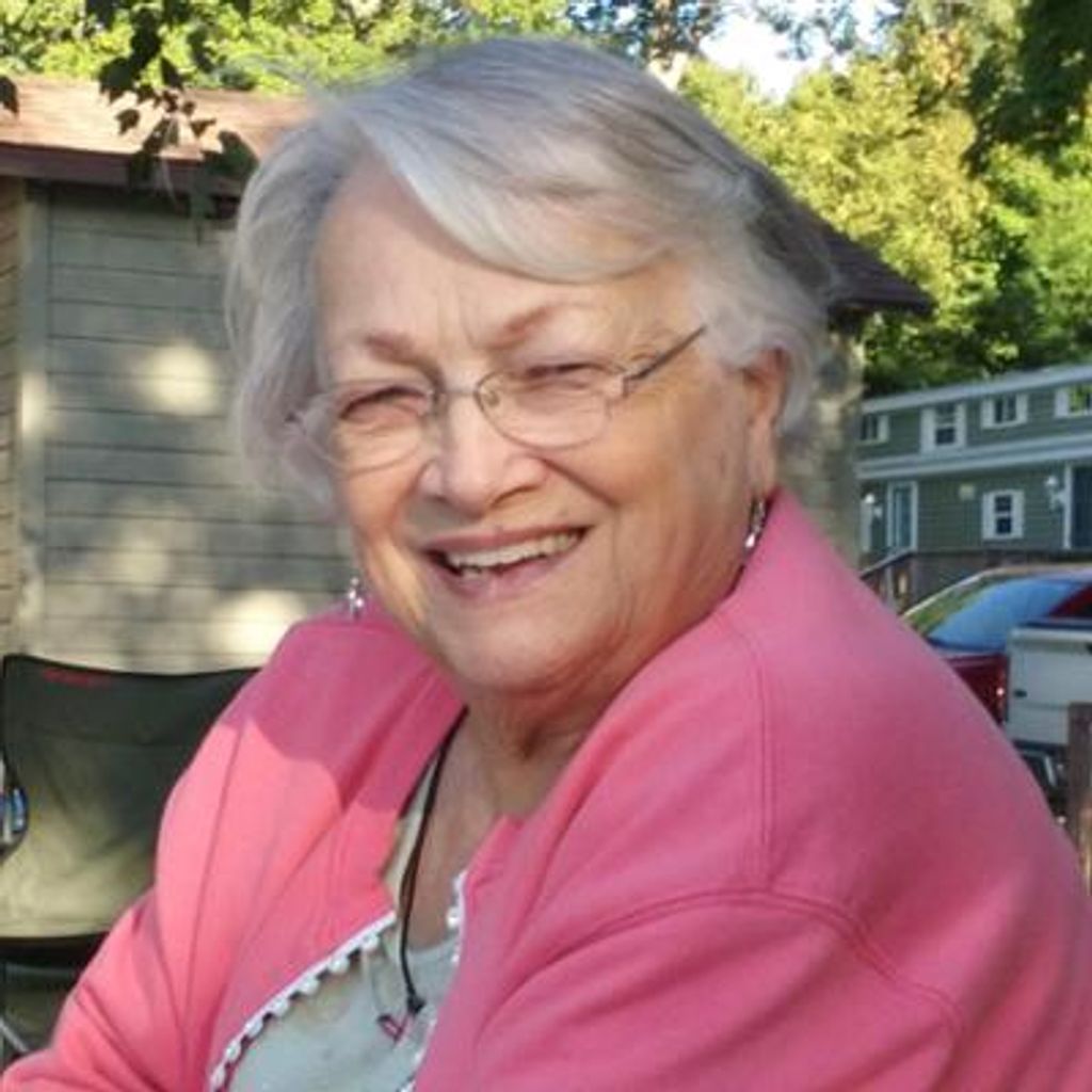 Mary Jane Heroux Franzen Profile Photo