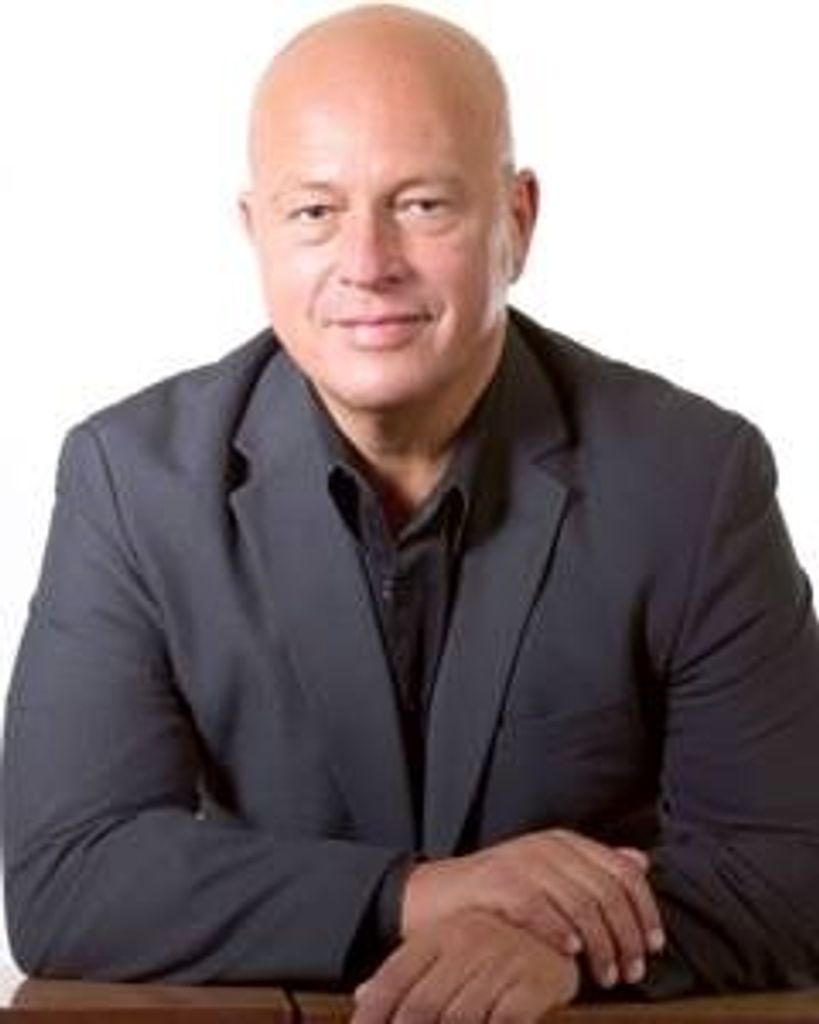 Dr. Thomas Plier