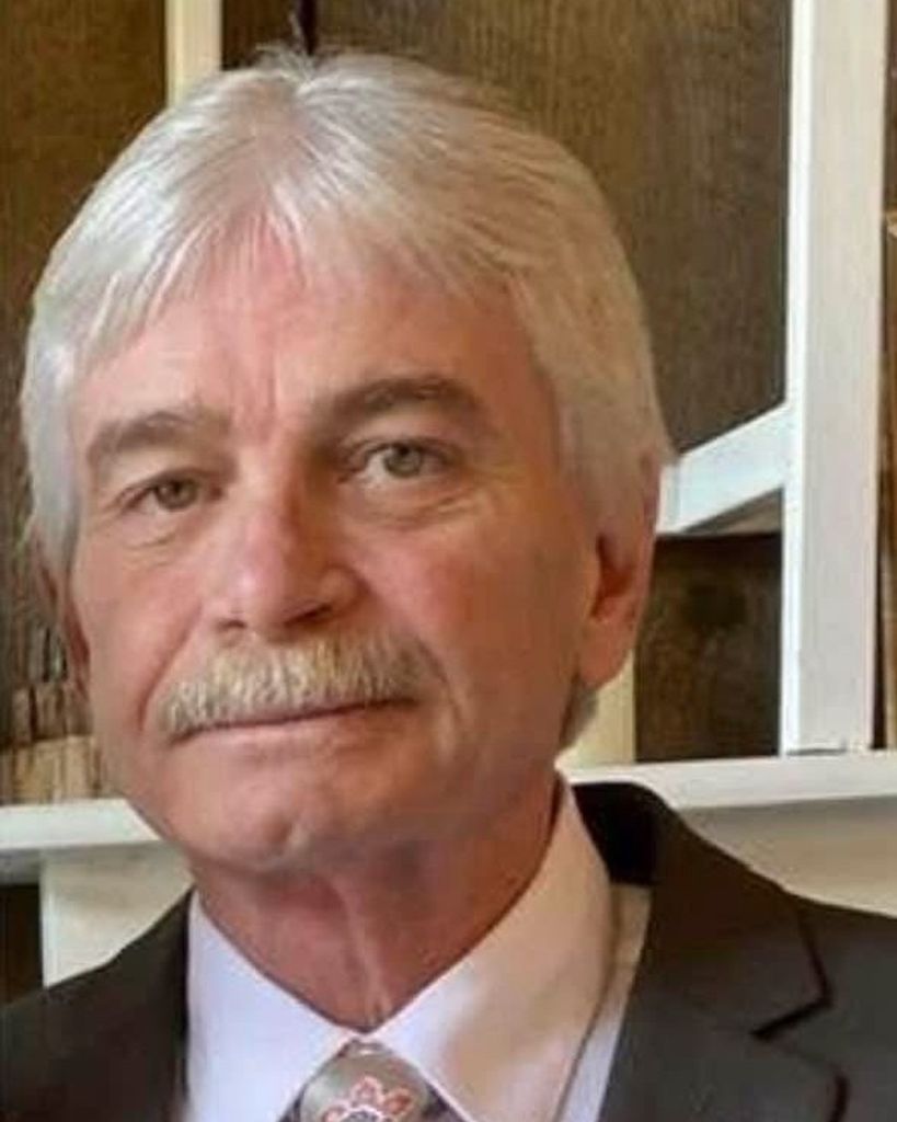 Loree Holcomb Profile Photo