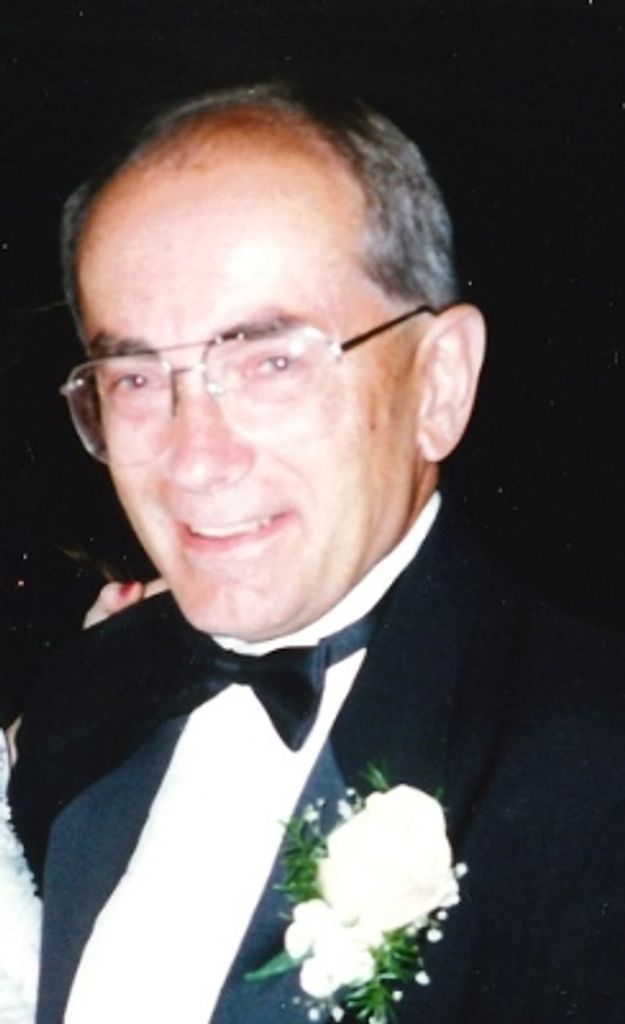 Robert Edward Wolfe Sr. Profile Photo