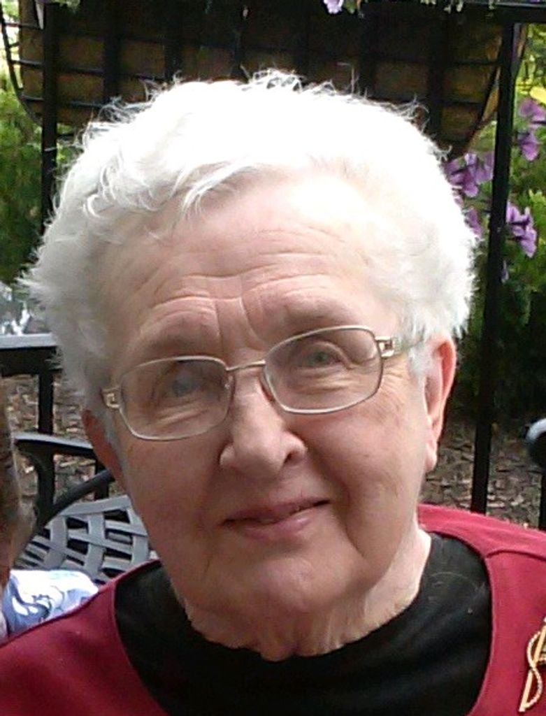 Helen Roussakies