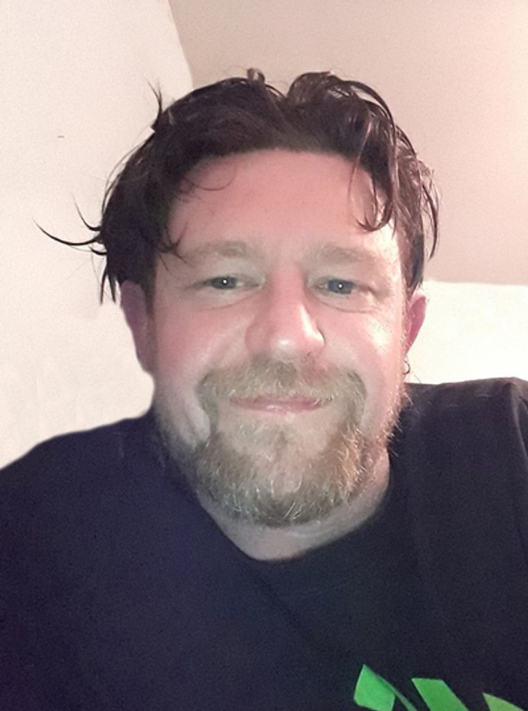 Kenneth B. Farnum Ii