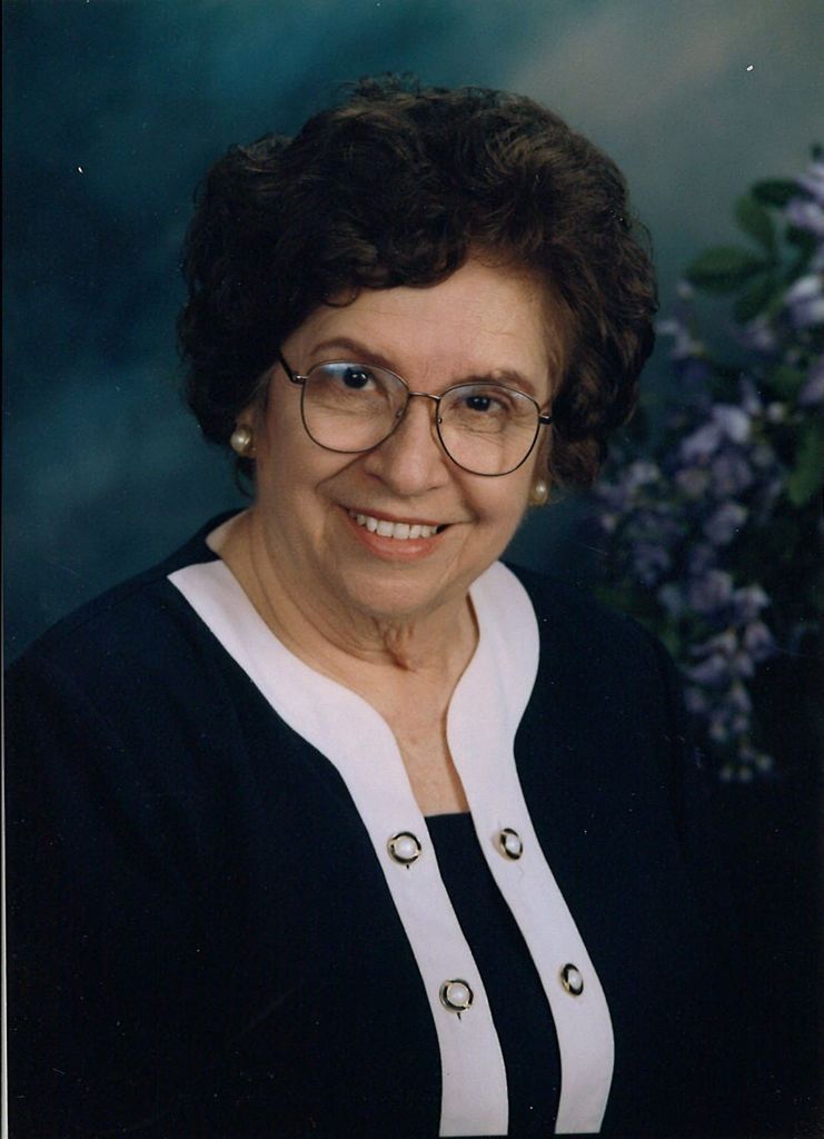 Hilda Lomas Garcia Profile Photo
