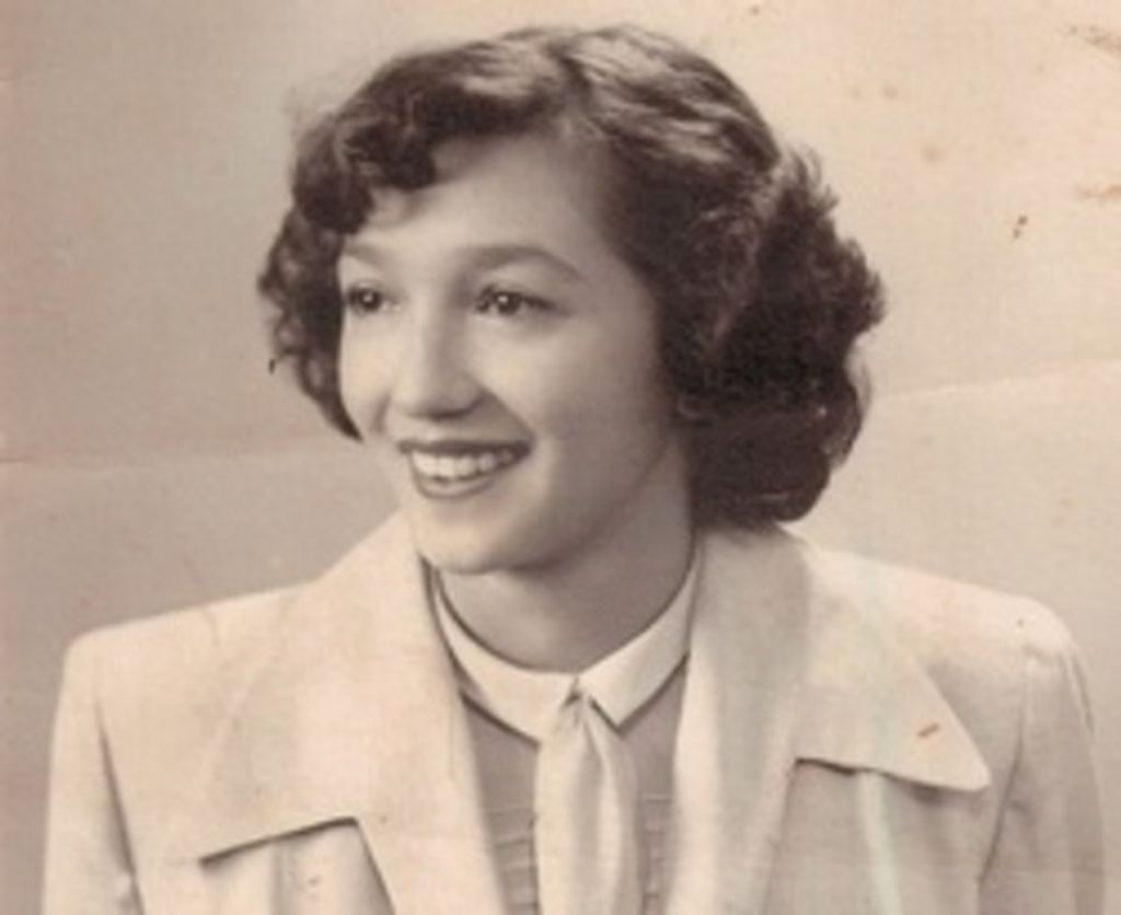 Minerva G. Salinas Profile Photo