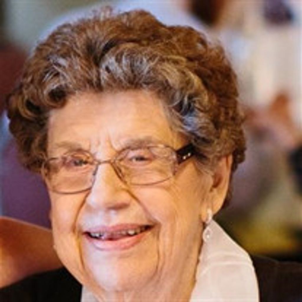 Elaine Elliott