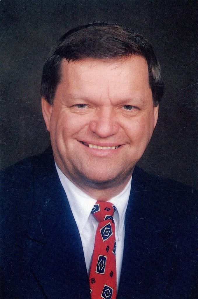 Bruce E. Layton Profile Photo