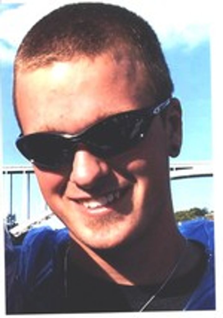 Joshua Mackenzie "Josh" Woods