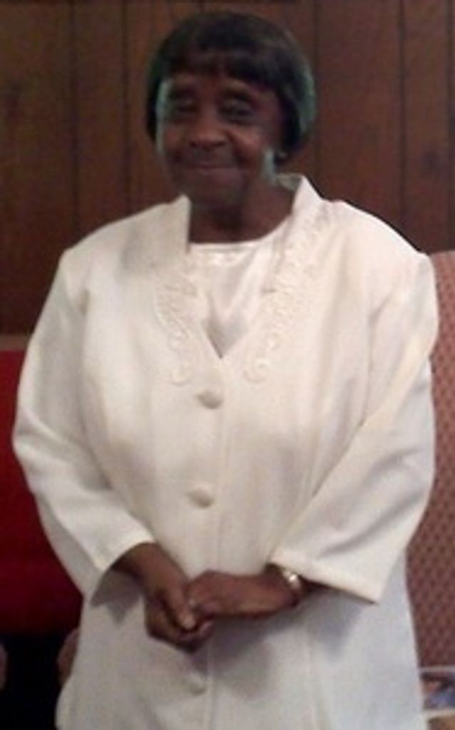 Paula (Hosley)  Helm Profile Photo