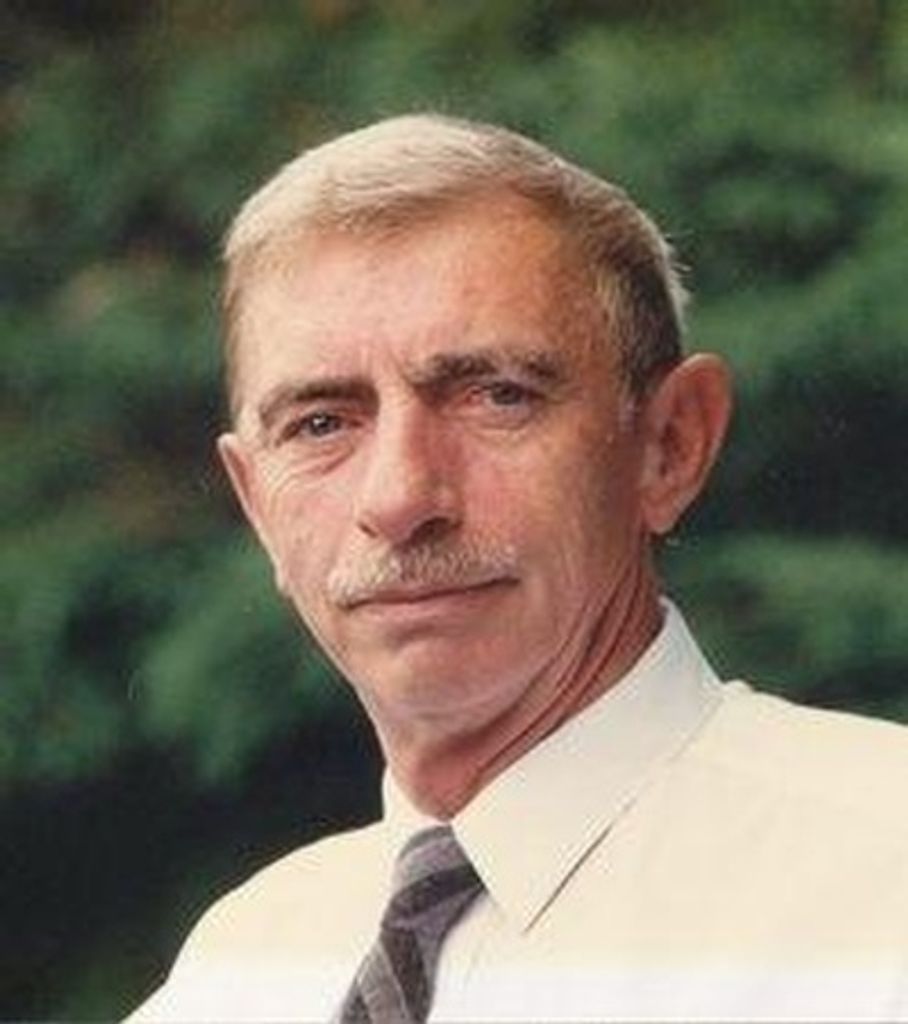 Richard Arnold Veinott
