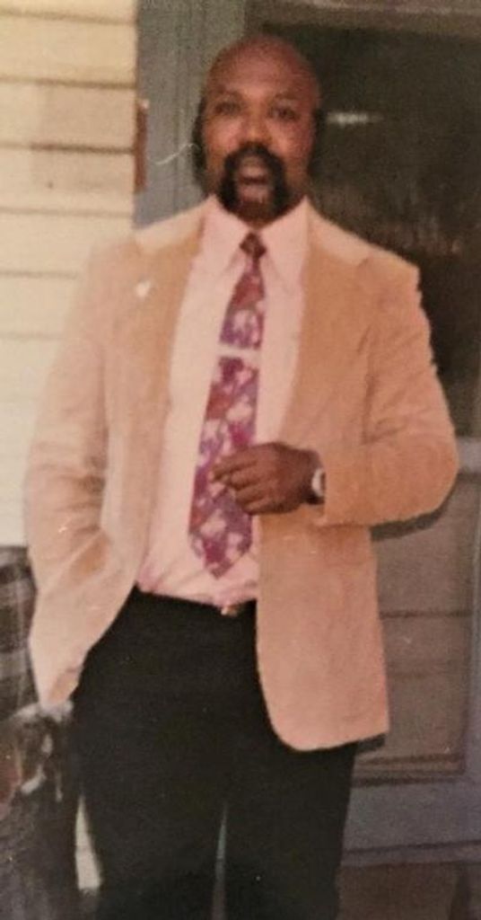 Henry Lee Cole Profile Photo