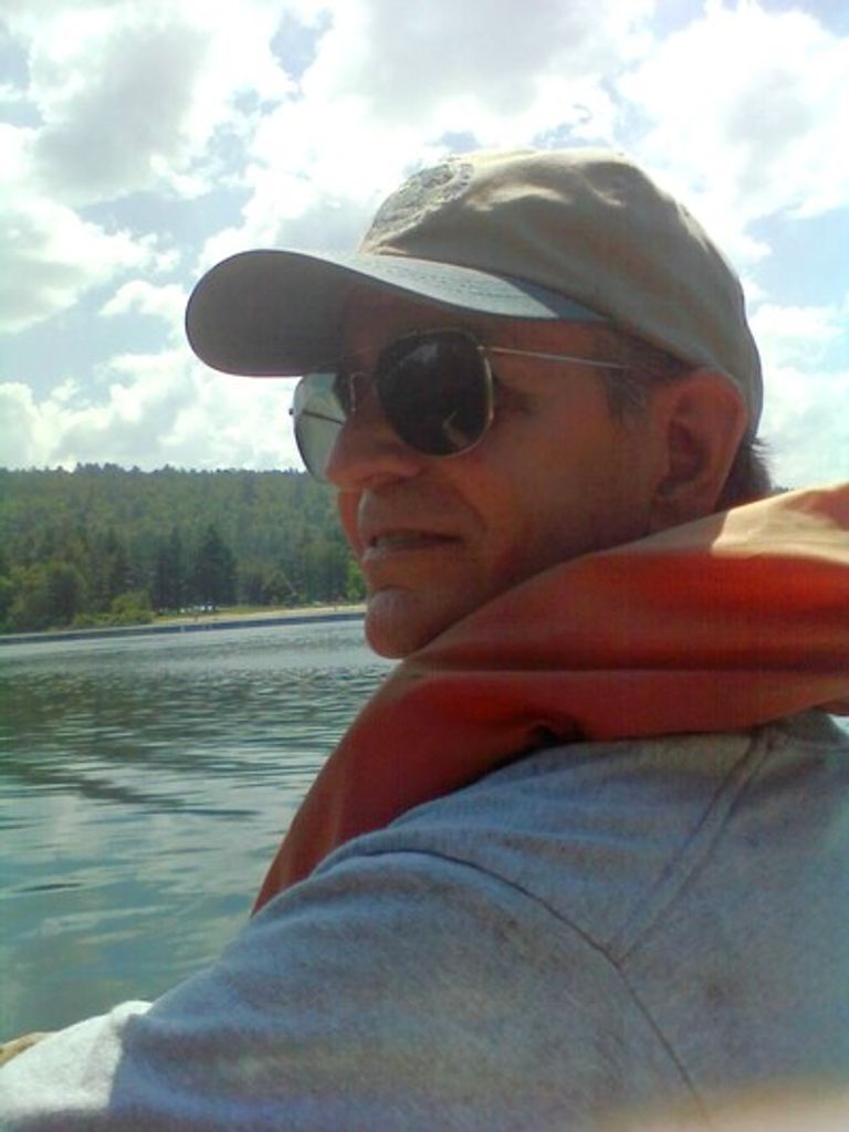Robert J. Galonski Profile Photo
