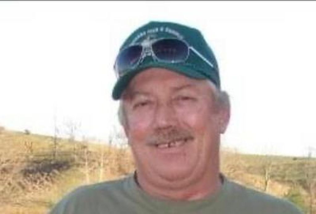 Estel Louis Richards Profile Photo