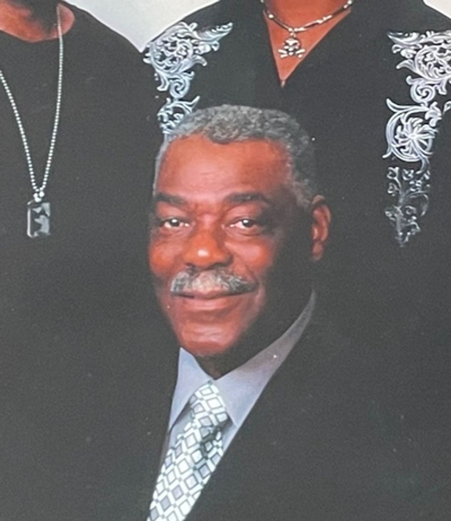 Robert Vickers, Sr Profile Photo