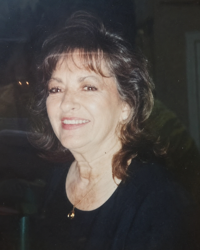 Elizabeth Geraldine "Geri" Gambill Profile Photo
