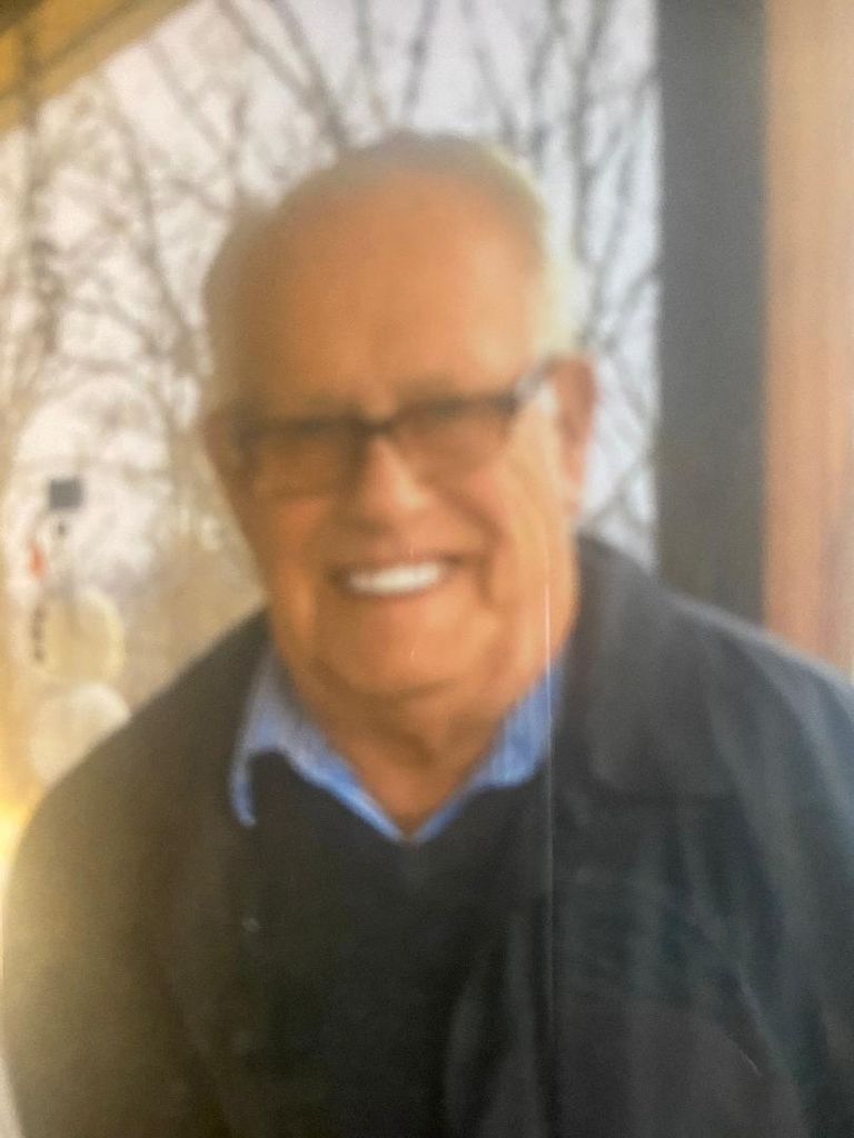Kermit Edison Holtsclaw Profile Photo