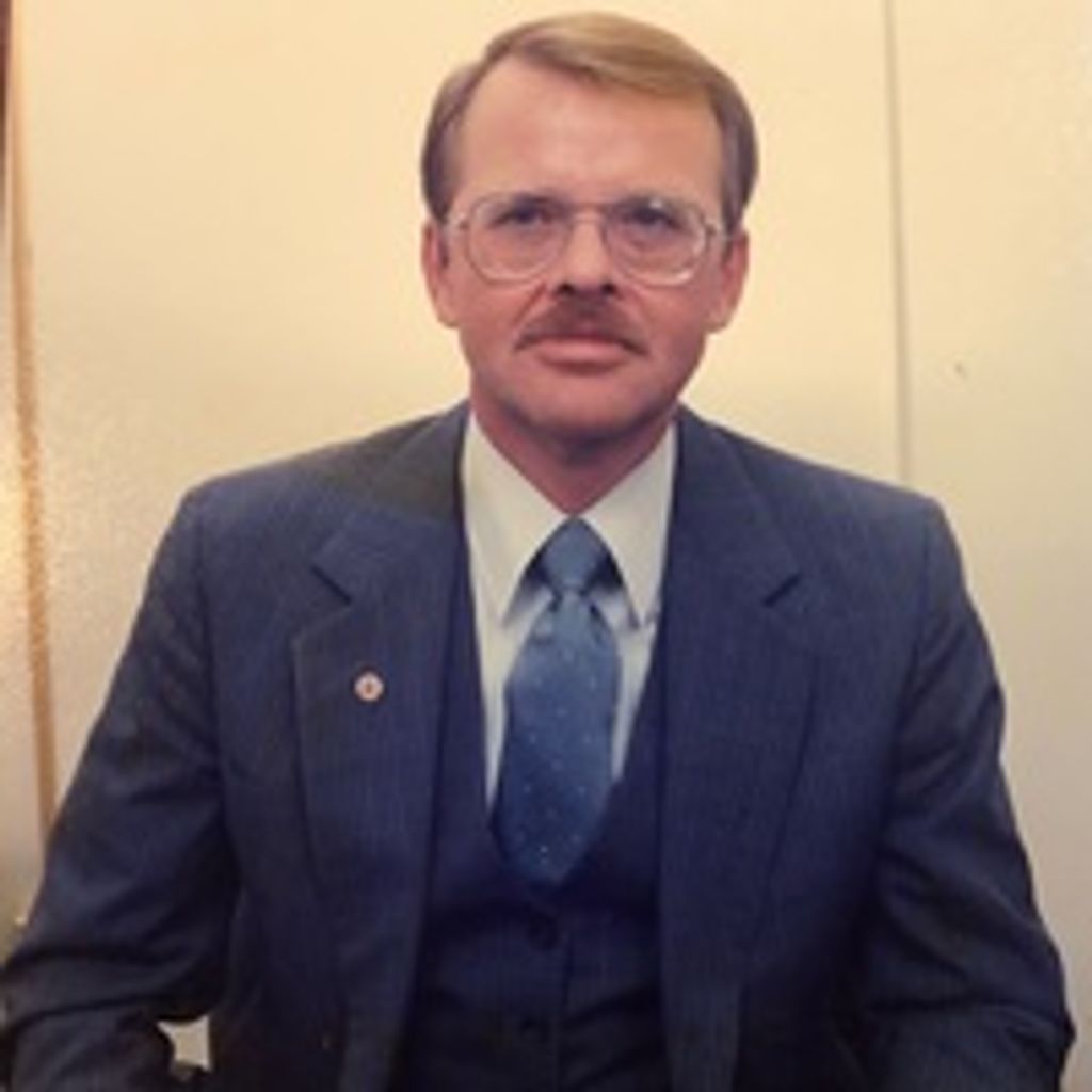 Ed Charles Lowe Profile Photo