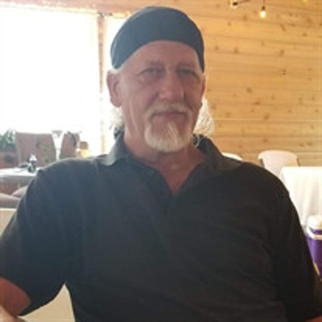Earl Richard Knowles Jr