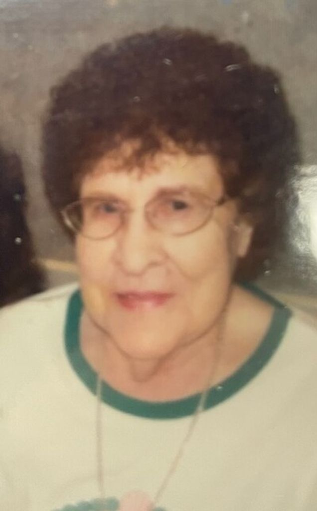 Genevieve Walden Profile Photo