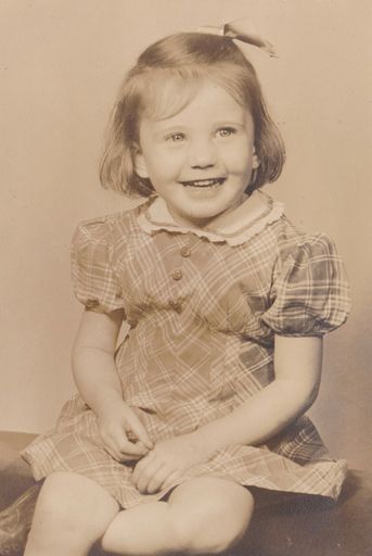 Orenda "Rendy" A. Dunn photo gallery thumbnail 4 of 72