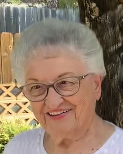 Julia Ball Profile Photo