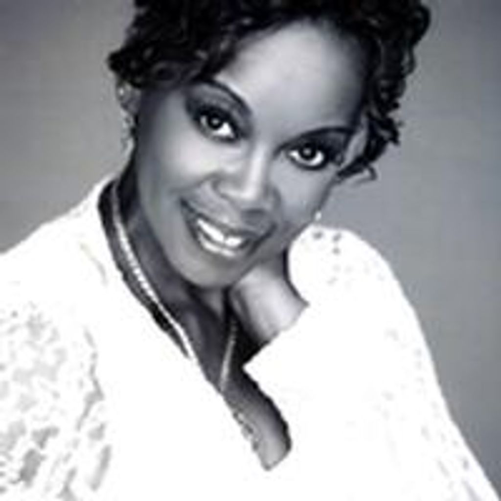 Toni Thomas Nicholson Profile Photo
