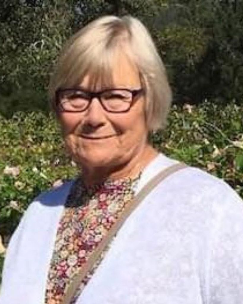 Laura Marie Auriemma