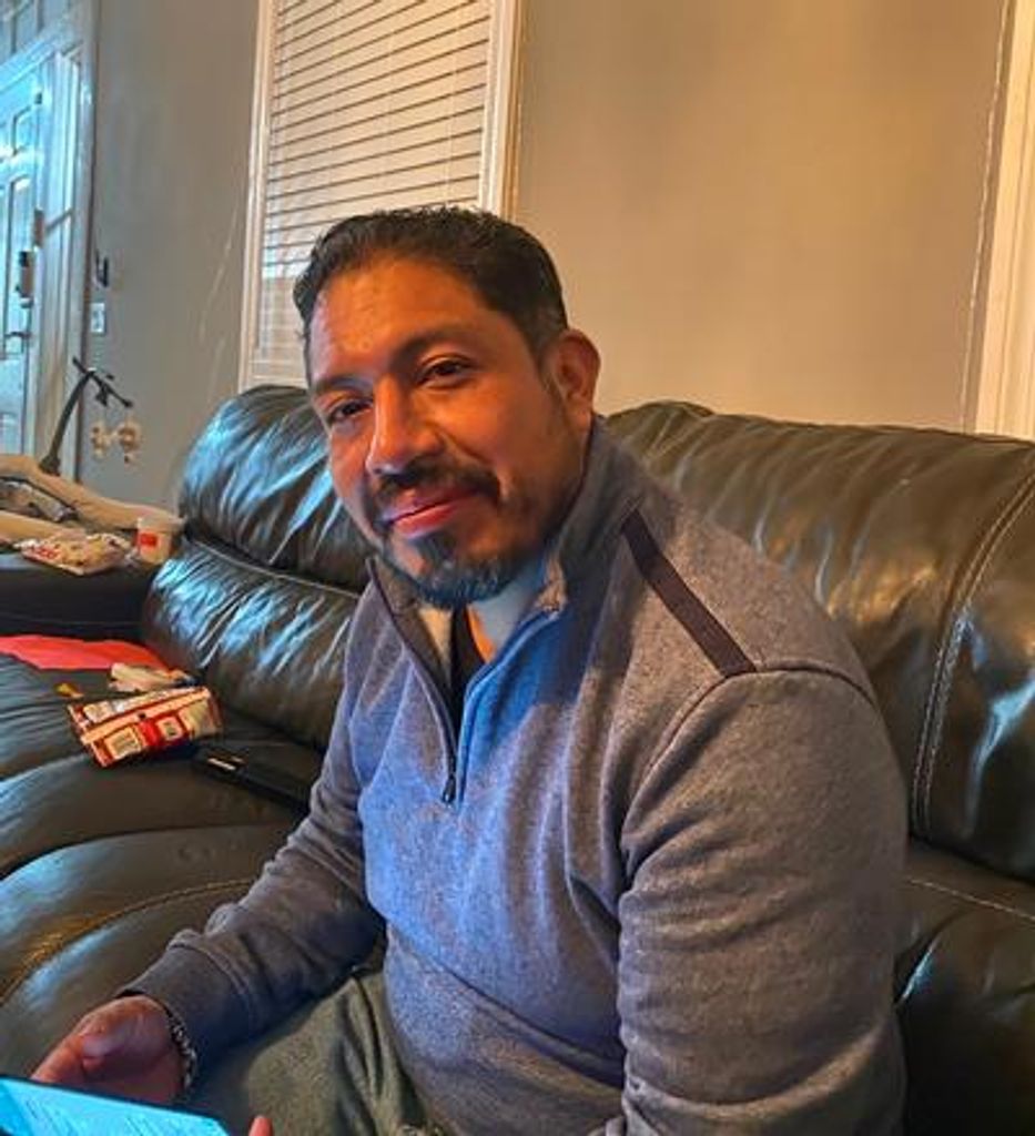 Rogelio Benitez Romero Profile Photo