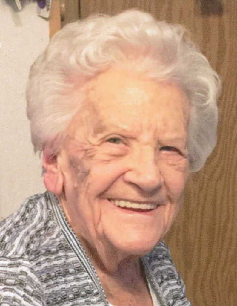 Dorothy Fern (Newcomb)  Russell