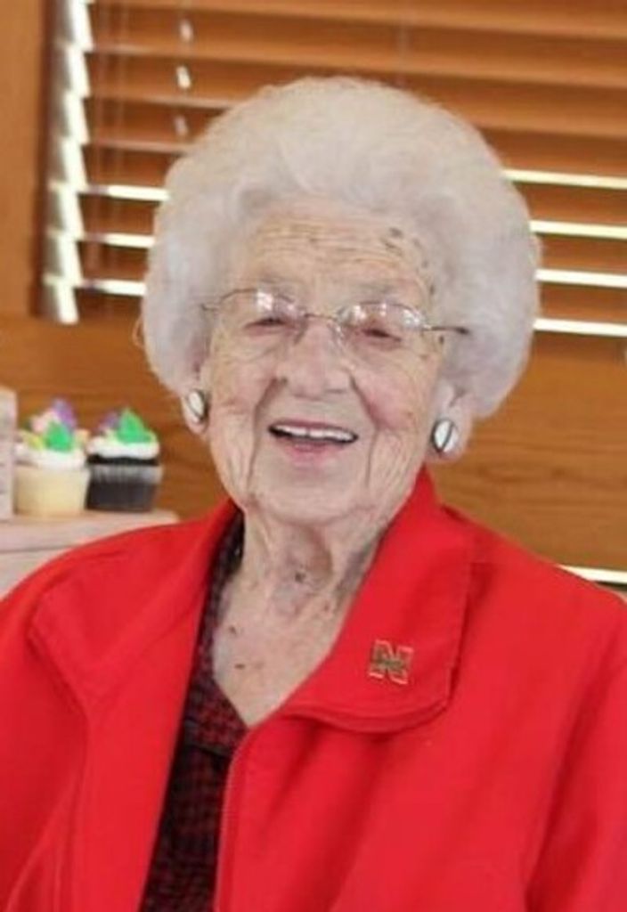 Maxine Mckenna Profile Photo