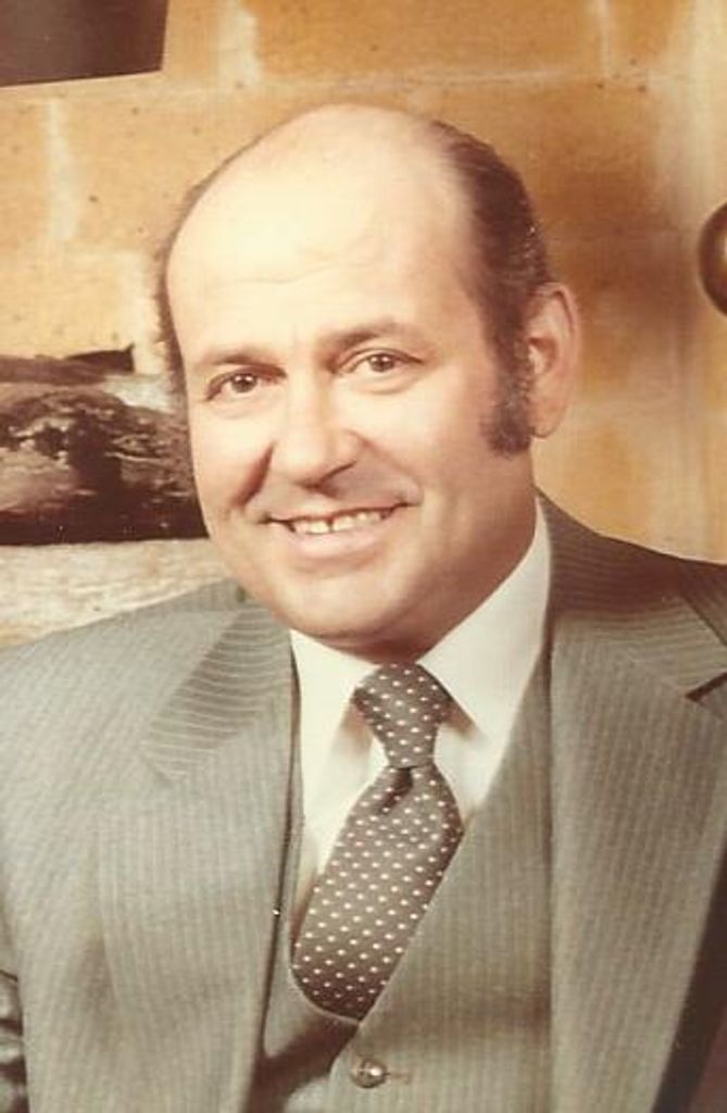 Benno John Lang Profile Photo