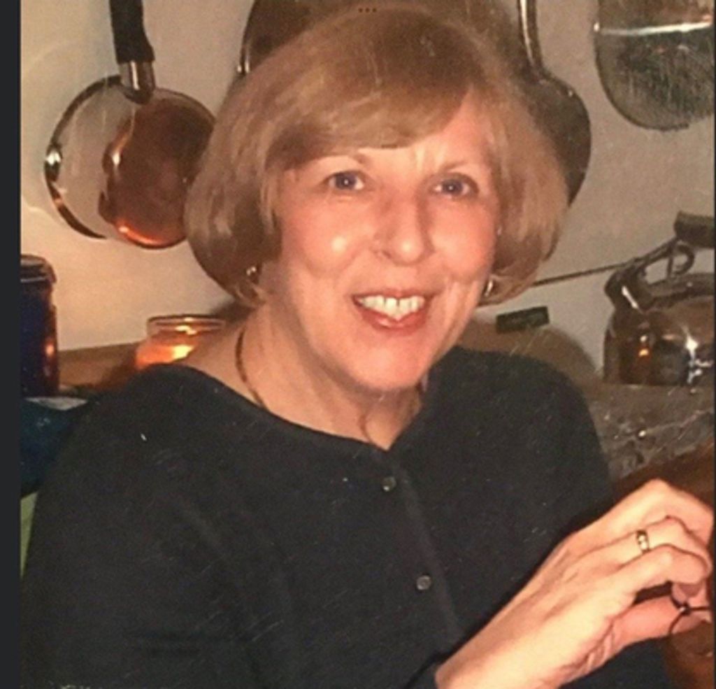 Sandra Joyce Carrier Profile Photo