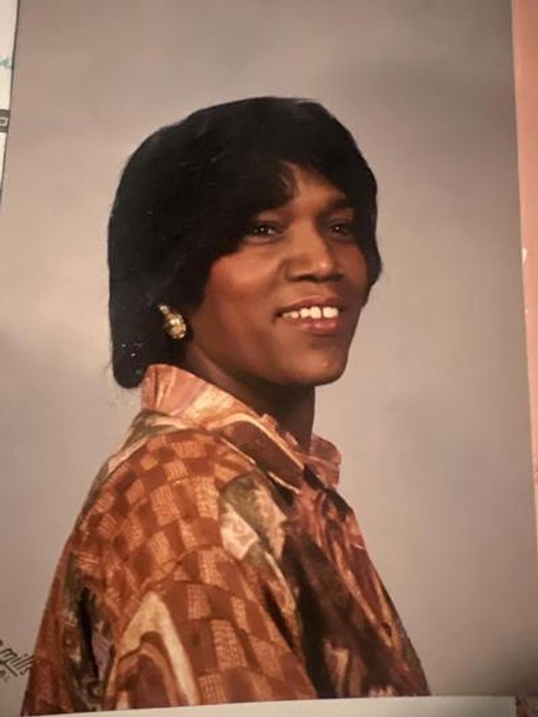 Elizabeth Rose Anderson Profile Photo