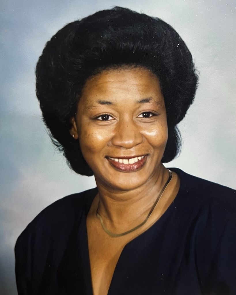 Patricia Hughes Profile Photo