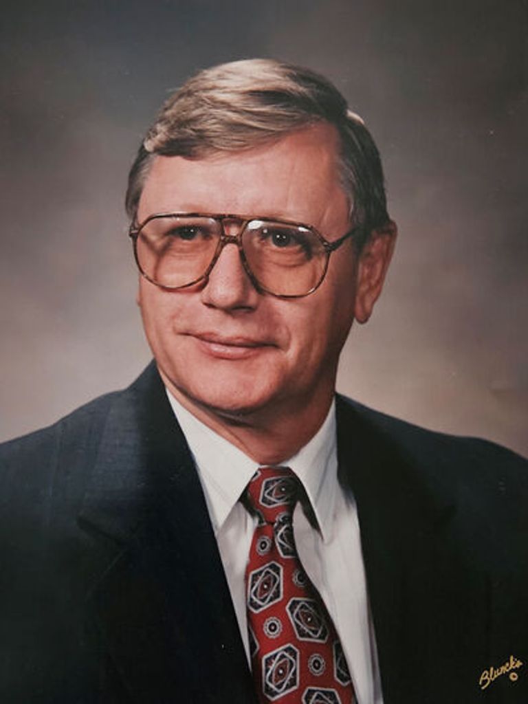 Robert Vernon Freed Profile Photo