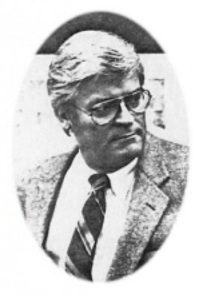 Dr.  Henry Glover,  Jr.