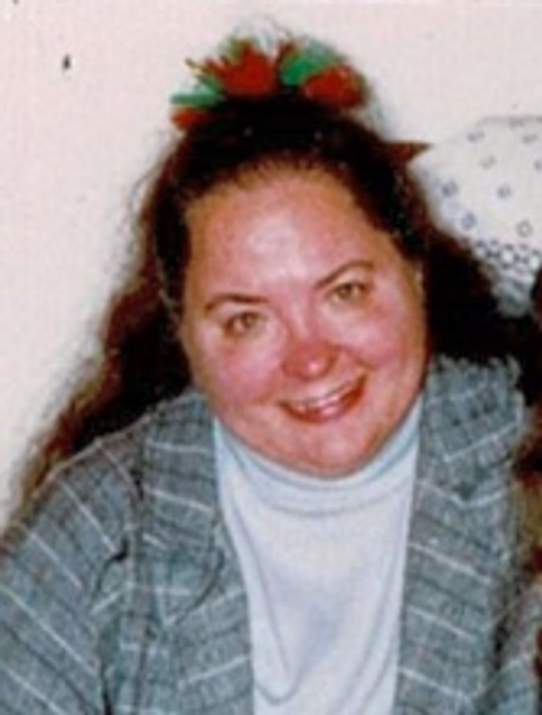 Marianne T Ustaszeski