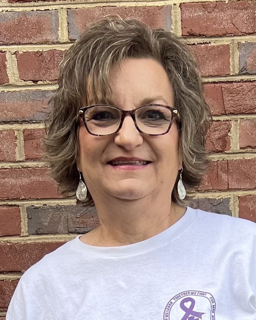 Jennifer Lewis Hedden Profile Photo