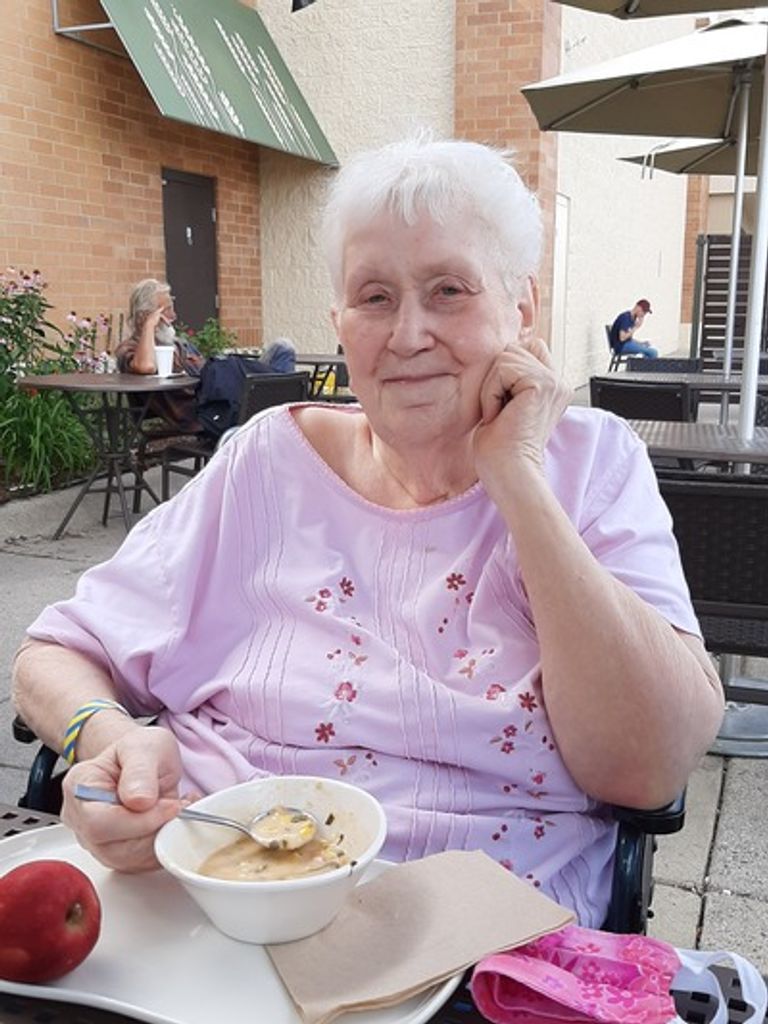 Shirley Balzer Profile Photo
