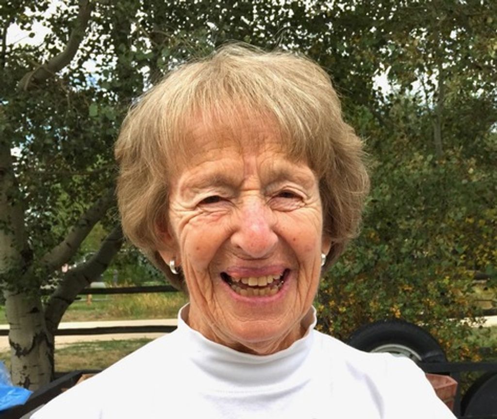 Jane Hensyl Johnston Profile Photo